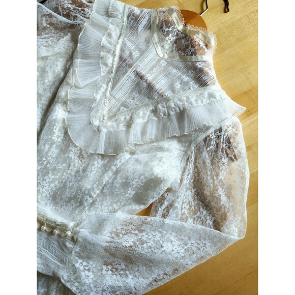 70s Vintage White Lace Ruffle Wedding Gown: High Neck Victorian Prairie Dress - Picture 10 of 12